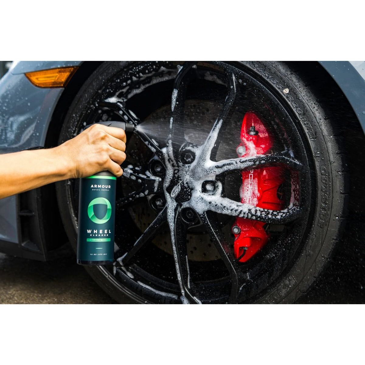 ARMOUR WHEEL CLEANER 473ml - Limpiallantas